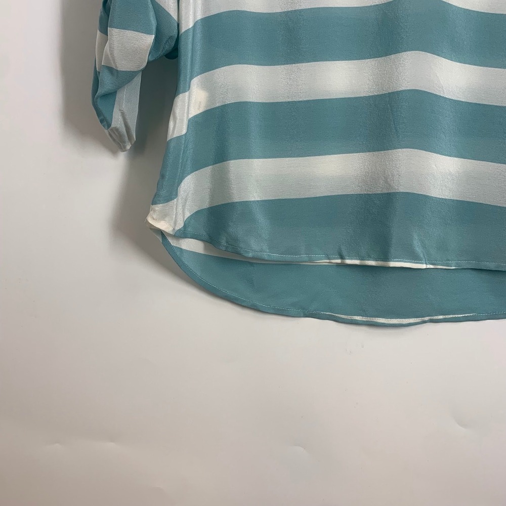 Tommy Bahama 100% Silk Striped V Neck Roll Tab Sleeve Tunic Top Women Size S - Picture 8 of 15